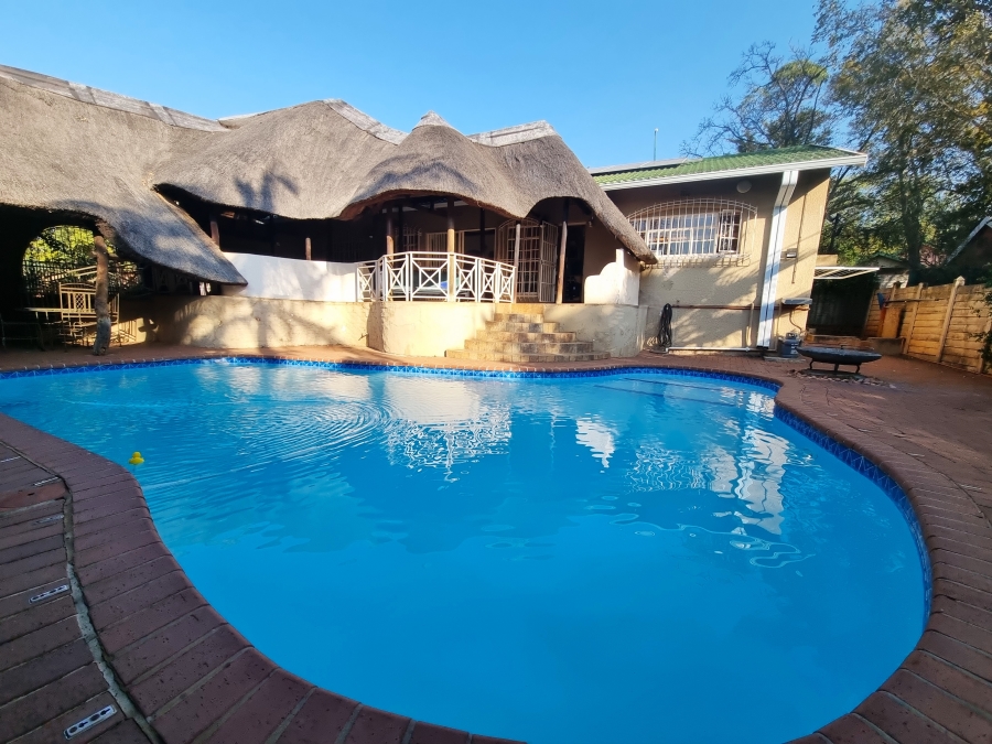 4 Bedroom Property for Sale in Protea Park North West